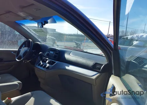 2008 Honda Odyssey Lx z USA, uszkodzony, nr VIN 5FNRL38278B043625